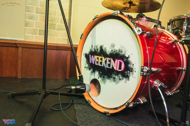 Группа Weekend в пивном ресторане Gute Elefant