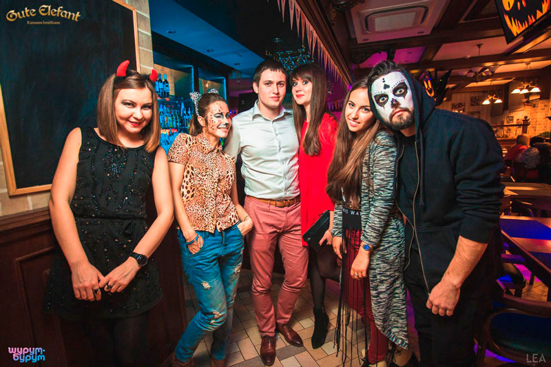 Halloween в пивном ресторане Gute Elefant